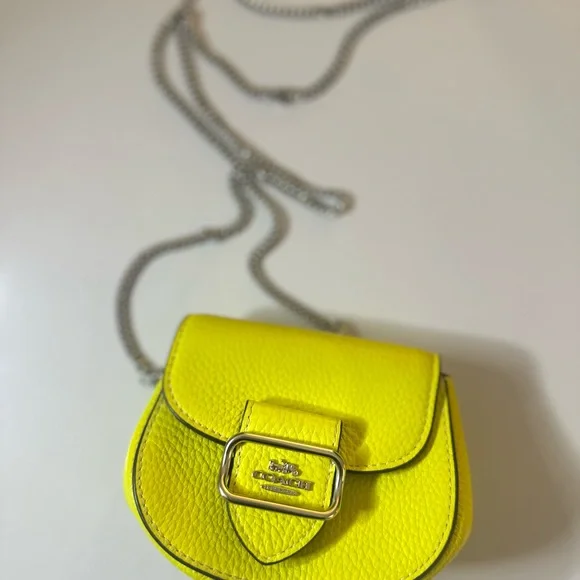 Coach Neon Green Mini Crossbody | Cancun Memories | Styled by Laura ❤️ - Picture 2 of 16